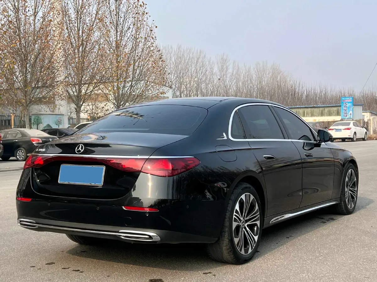 2025 Mercedes-Benz E Class 2.0T 258HP L4 9AT,autocango,china used car exporter,china ev exporter,chinese used car exporter,chinese used ev exporter