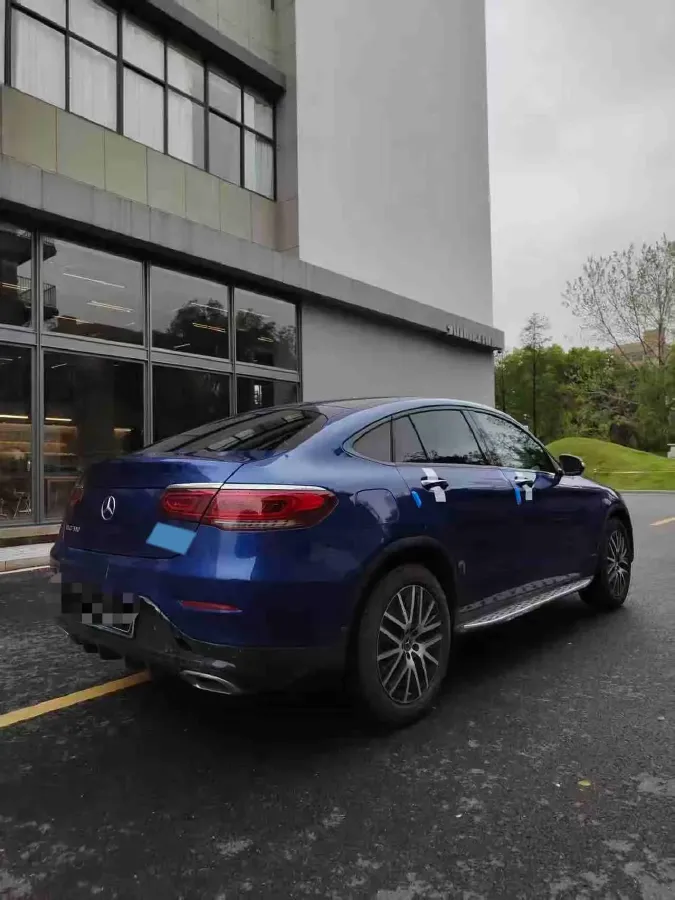 2021 Mercedes-Benz GLC Coupe 2.0T 258HP L4 9AT,autocango,china used car exporter,china ev exporter,chinese used car exporter,chinese used ev exporter