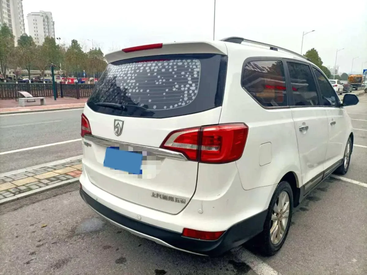 2016 BaoJun 730 1.5L 112HP L4 5MT,autocango,china used car exporter,china ev exporter,chinese used car exporter,chinese used ev exporter