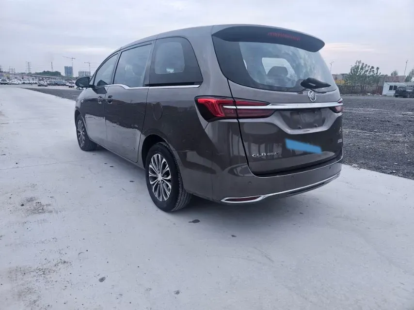 2022 Buick GL8 2.0T 237HP L4 9AT,autocango,china used car exporter,china ev exporter,chinese used car exporter,chinese used ev exporter
