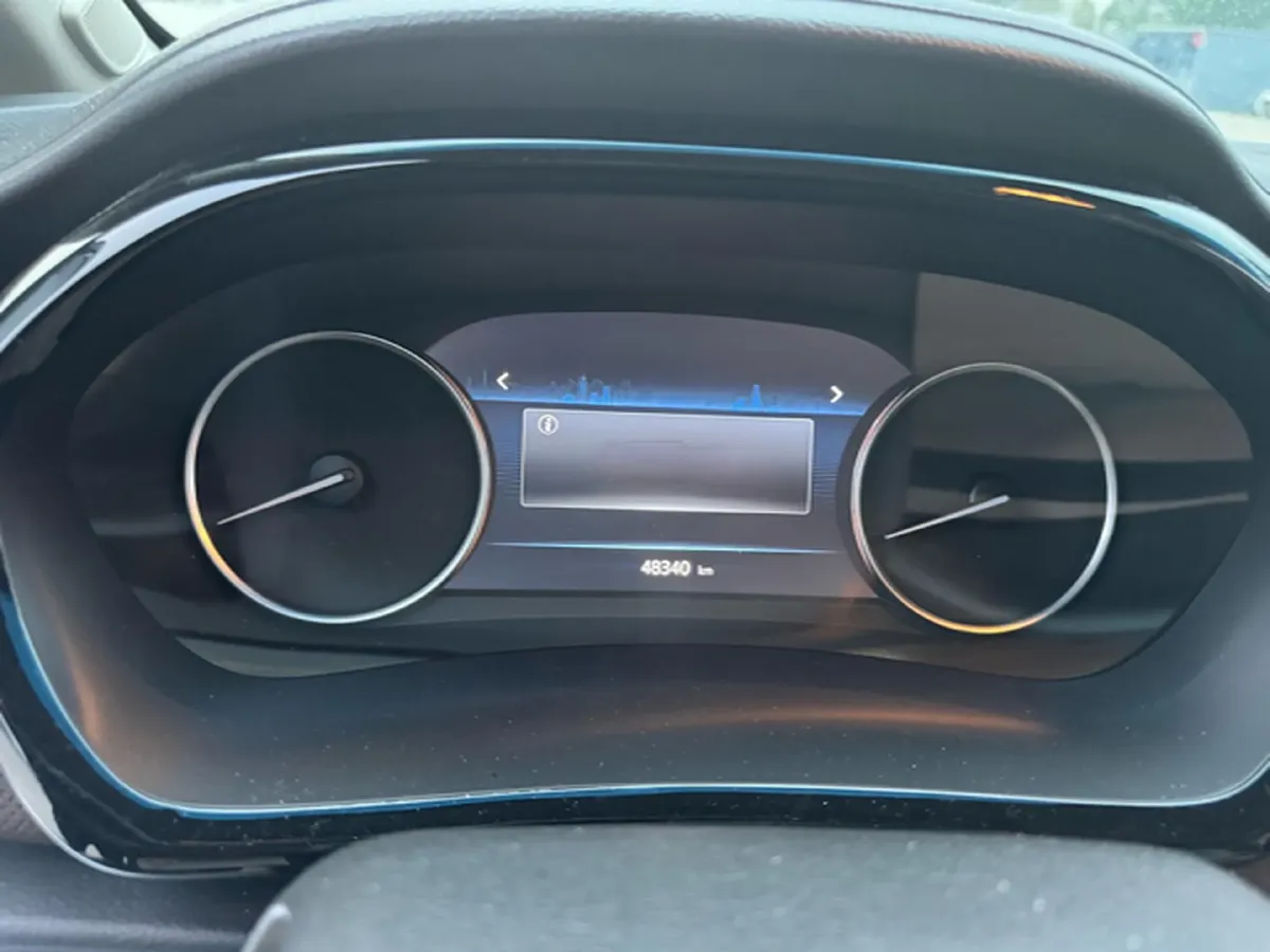 2023 Buick GL8 2.0T 237HP L4 9AT,autocango,china used car exporter,china ev exporter,chinese used car exporter,chinese used ev exporter