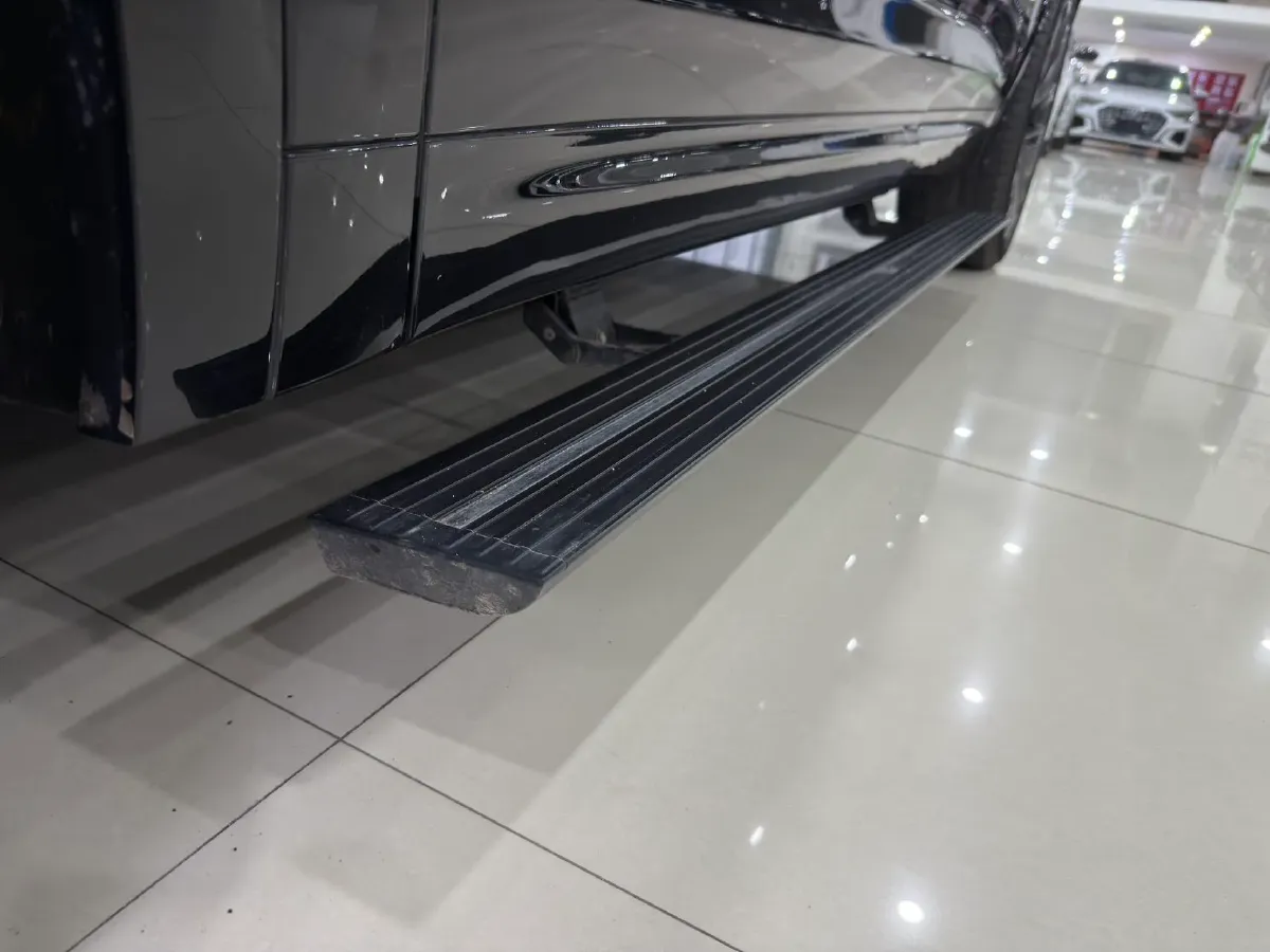 2024 Li L8 Range Extended 154HP REEV 42.8KWH,autocango,china used car exporter,china ev exporter,chinese used car exporter,chinese used ev exporter