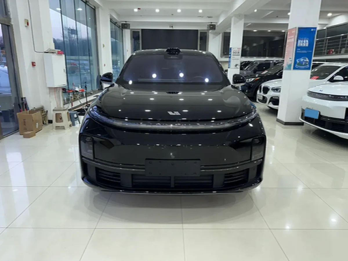 2024 Li L8 Range Extended 154HP REEV 42.8KWH,autocango,china used car exporter,china ev exporter,chinese used car exporter,chinese used ev exporter