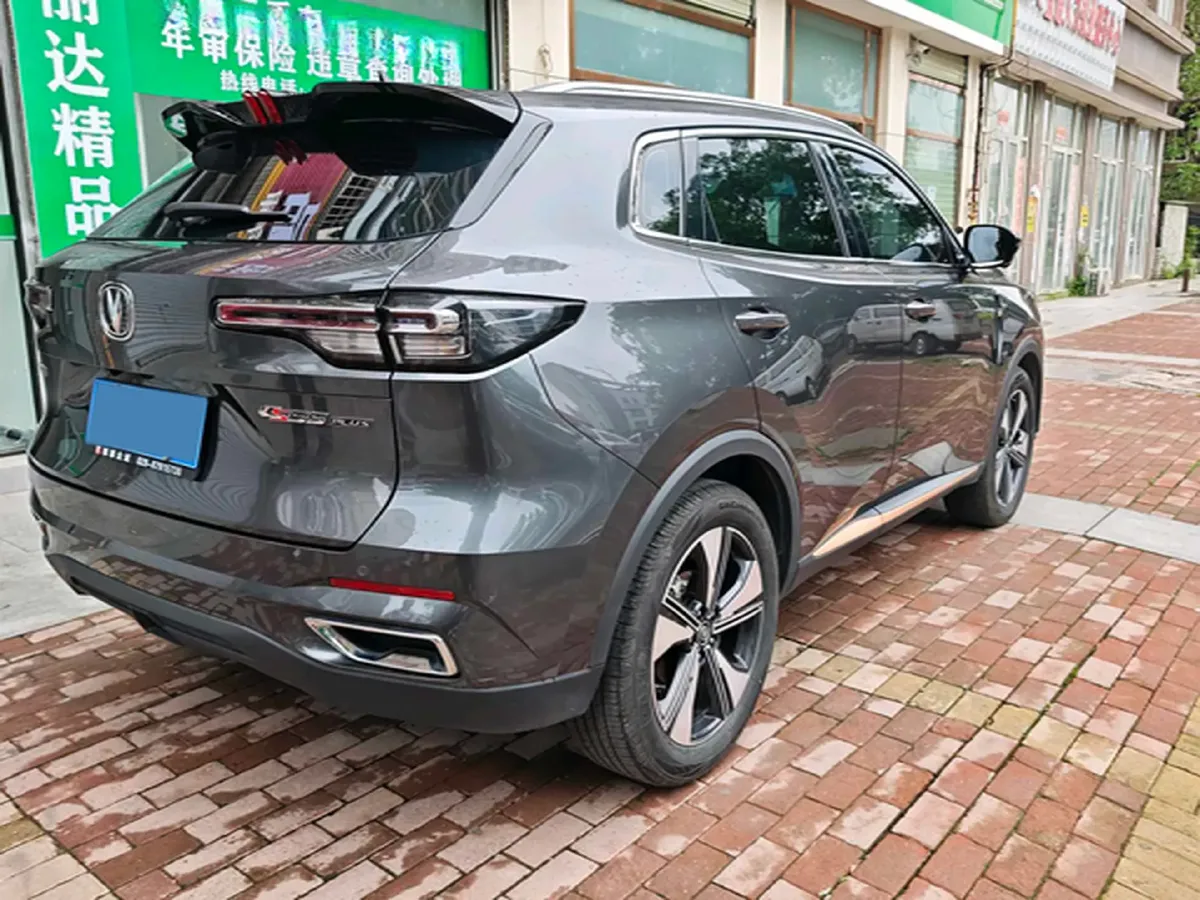 2022 ChangAn CS55 Plus 1.5T 180HP L4 7DCT,autocango,china used car exporter,china ev exporter,chinese used car exporter,chinese used ev exporter
