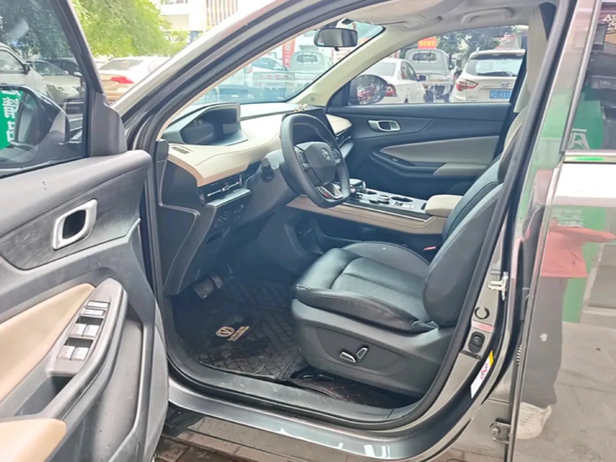 2022 ChangAn CS55 Plus 1.5T 180HP L4 7DCT,autocango,china used car exporter,china ev exporter,chinese used car exporter,chinese used ev exporter