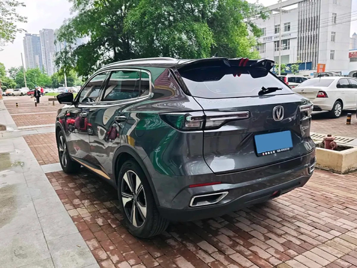 2022 ChangAn CS55 Plus 1.5T 180HP L4 7DCT,autocango,china used car exporter,china ev exporter,chinese used car exporter,chinese used ev exporter