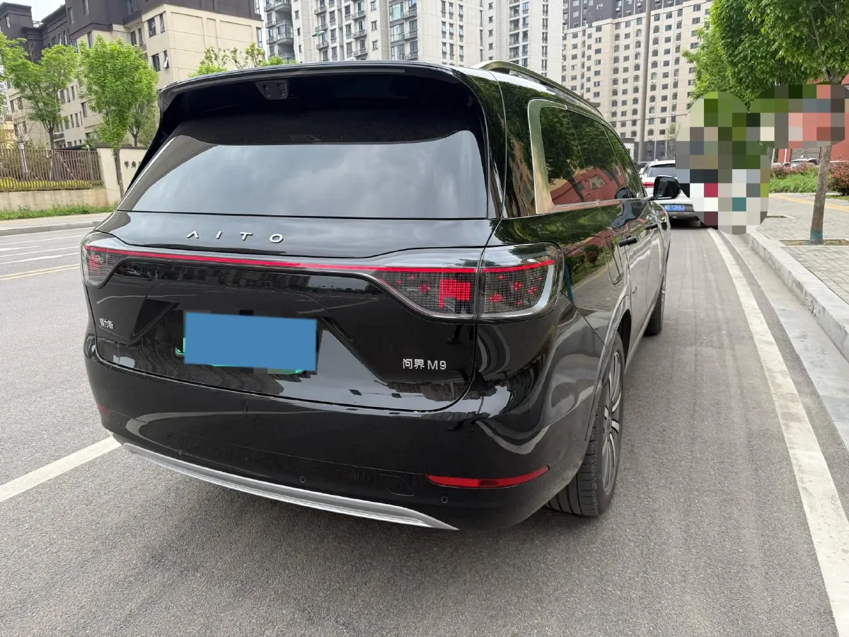 2025 AITO AITO M9 REEV 160HP REEV 52KWH,autocango,china used car exporter,china ev exporter,chinese used car exporter,chinese used ev exporter