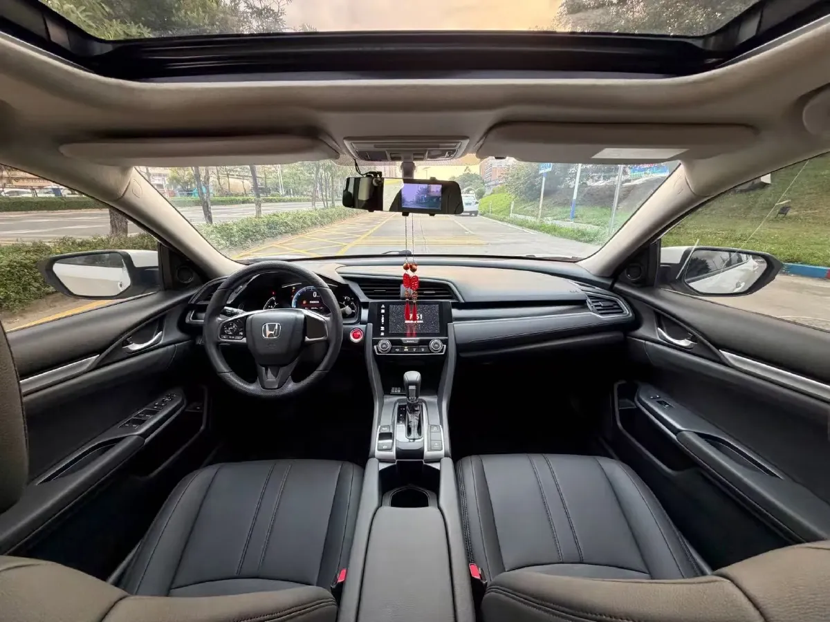 2019 Honda Civic 1.0T 125HP L3 CVT,autocango,china used car exporter,china ev exporter,chinese used car exporter,chinese used ev exporter