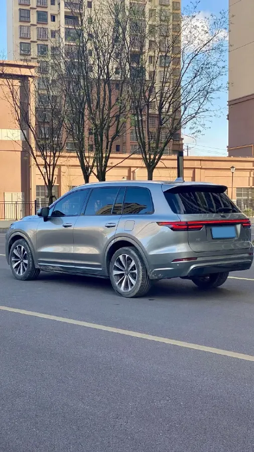 2020 Li ONE Range Extended 131HP REEV 40.5KWH,autocango,china used car exporter,china ev exporter,chinese used car exporter,chinese used ev exporter