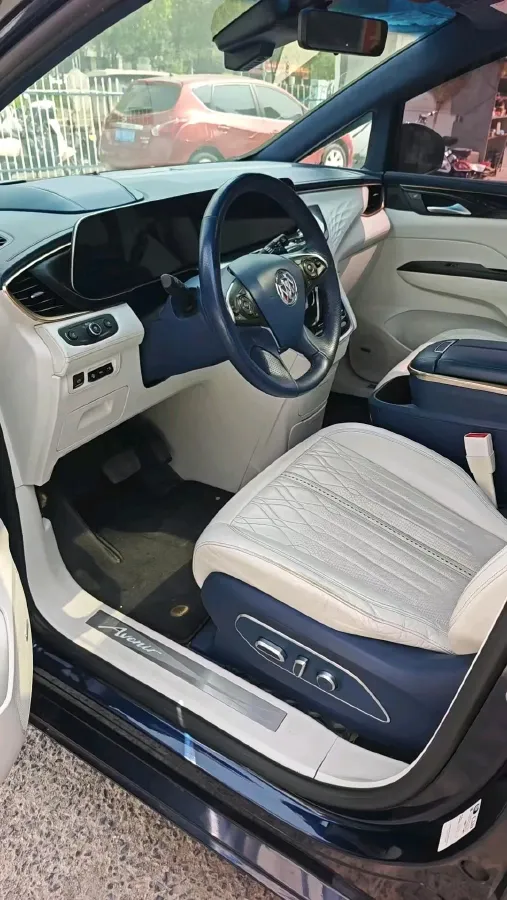 2020 Buick GL8 2.0T 237HP L4 9AT,autocango,china used car exporter,china ev exporter,chinese used car exporter,chinese used ev exporter