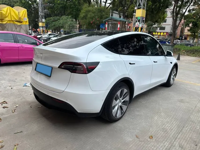 2021 MINI COUNTRYMAN 1.5T 136HP L3 8AT,autocango,china used car exporter,china ev exporter,chinese used car exporter,chinese used ev exporter