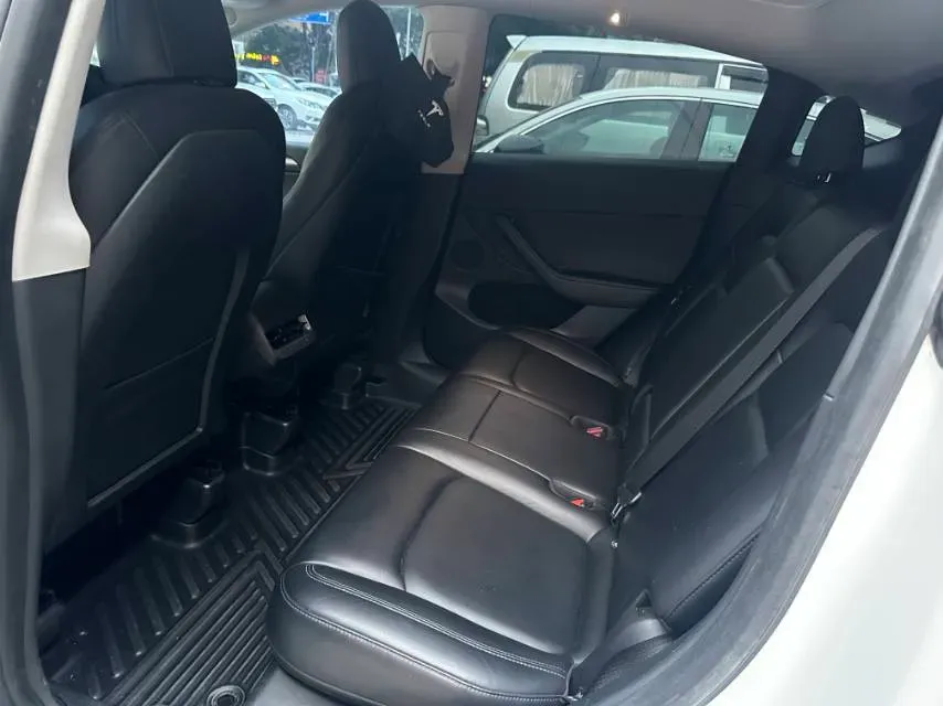 2021 MINI COUNTRYMAN 1.5T 136HP L3 8AT,autocango,china used car exporter,china ev exporter,chinese used car exporter,chinese used ev exporter