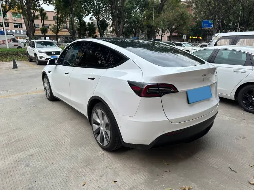 2021 MINI COUNTRYMAN 1.5T 136HP L3 8AT,autocango,china used car exporter,china ev exporter,chinese used car exporter,chinese used ev exporter