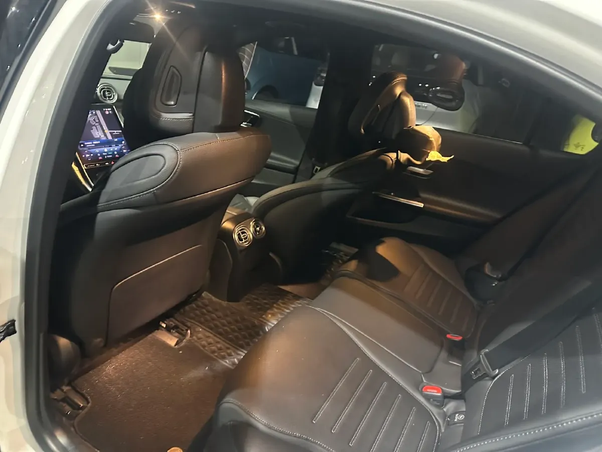 2024 Mercedes-Benz C Class 1.5T 170HP L4 9AT,autocango,china used car exporter,china ev exporter,chinese used car exporter,chinese used ev exporter