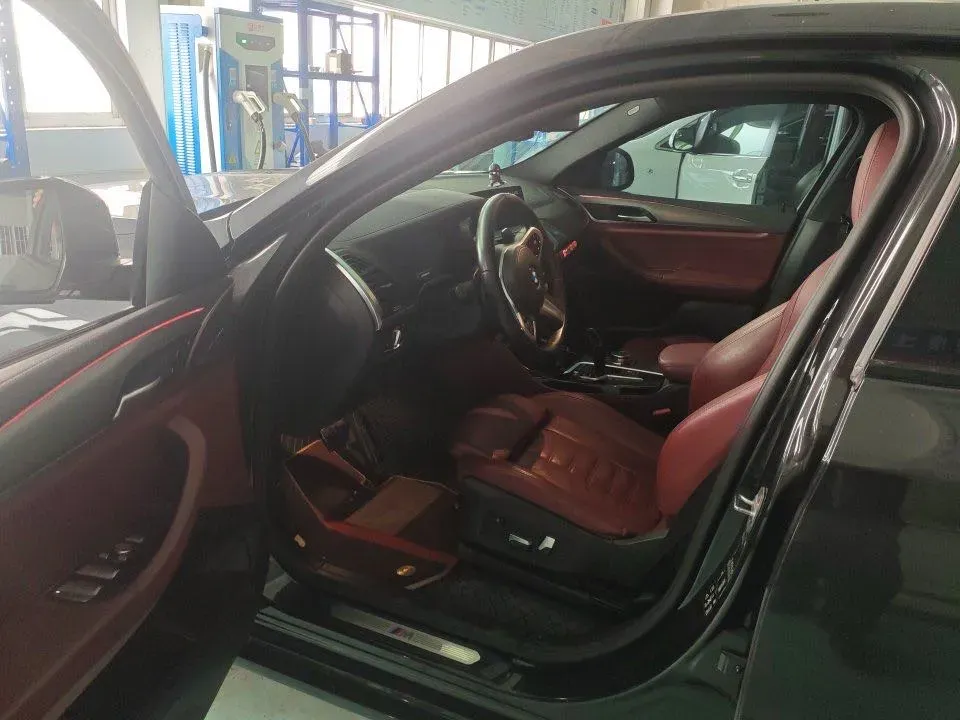2020 BMW X4 2.0T 184HP L4 8AT,autocango,china used car exporter,china ev exporter,chinese used car exporter,chinese used ev exporter