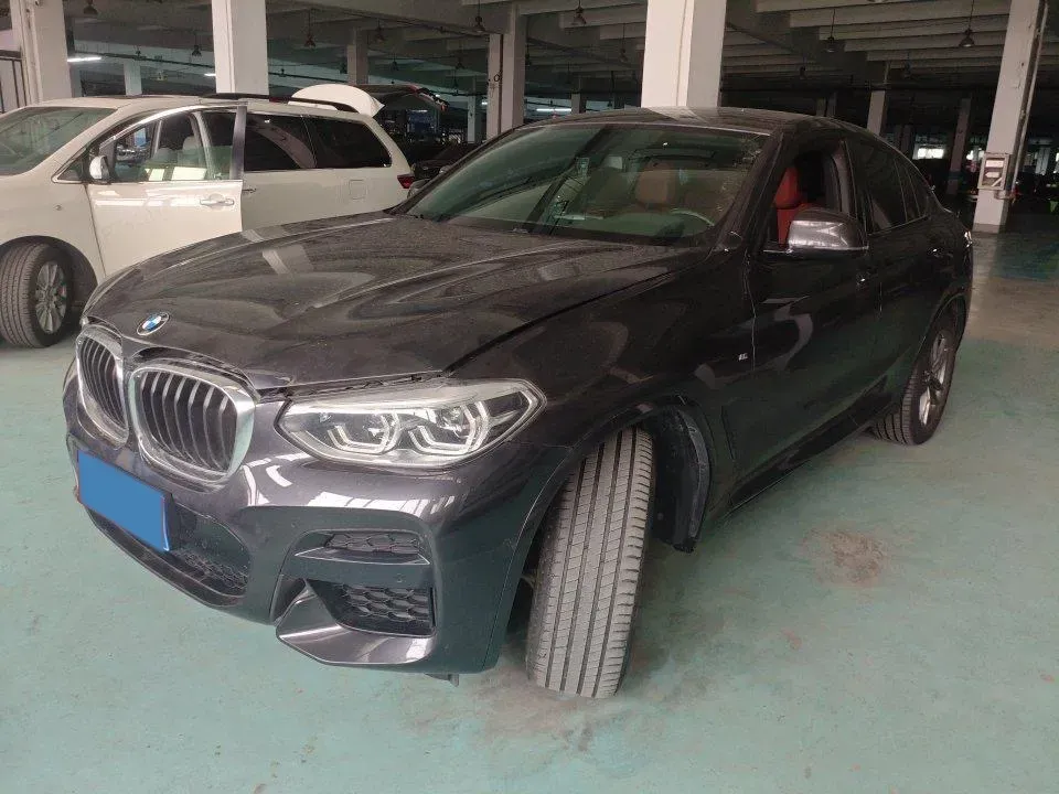 2020 BMW X4 2.0T 184HP L4 8AT,autocango,china used car exporter,china ev exporter,chinese used car exporter,chinese used ev exporter