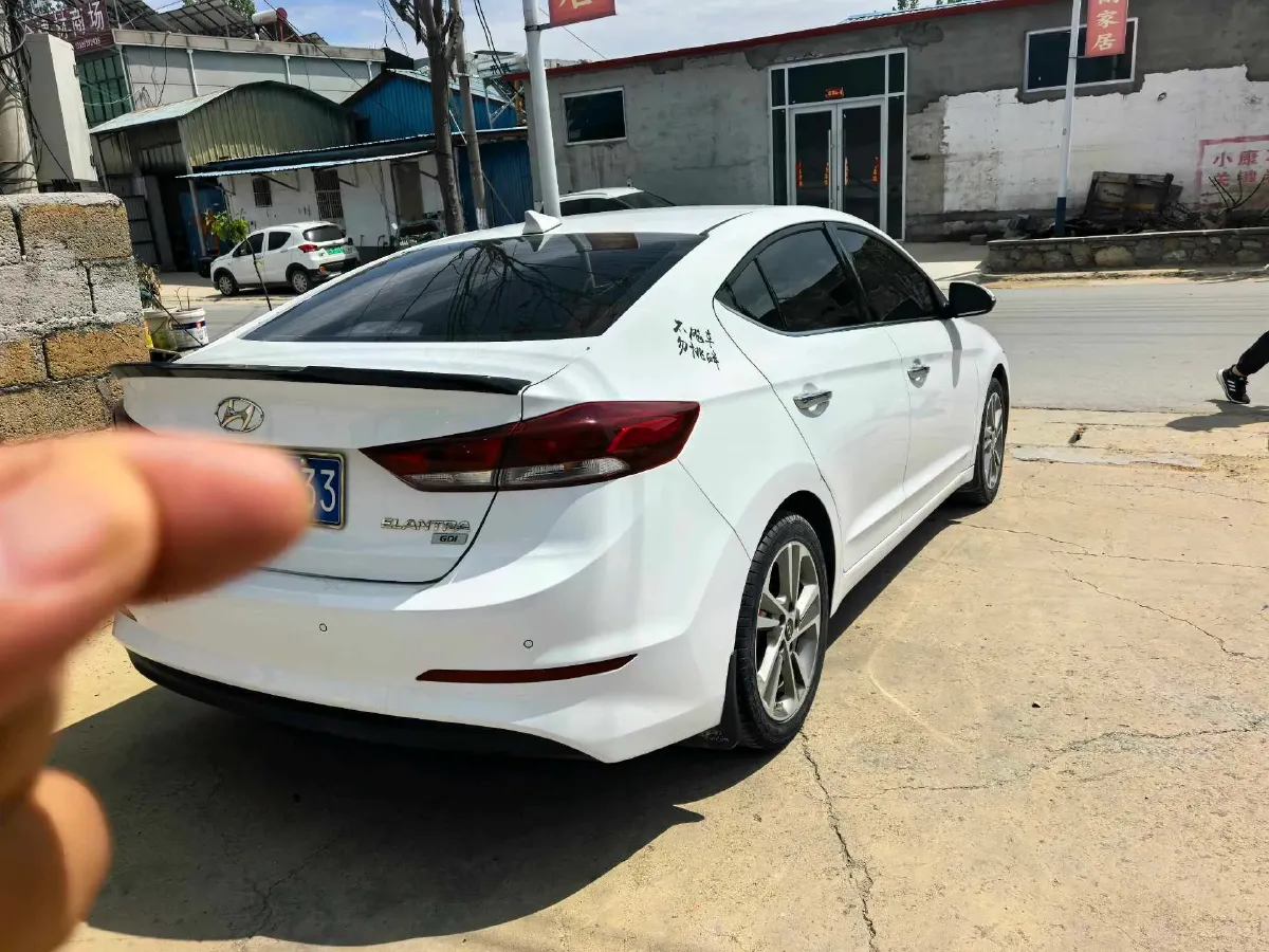 2016 Hyundai Elantra 1.6L 130HP L4 6AT,autocango,china used car exporter,china ev exporter,chinese used car exporter,chinese used ev exporter
