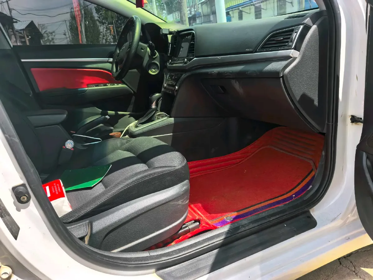 2016 Hyundai Elantra 1.6L 130HP L4 6AT,autocango,china used car exporter,china ev exporter,chinese used car exporter,chinese used ev exporter