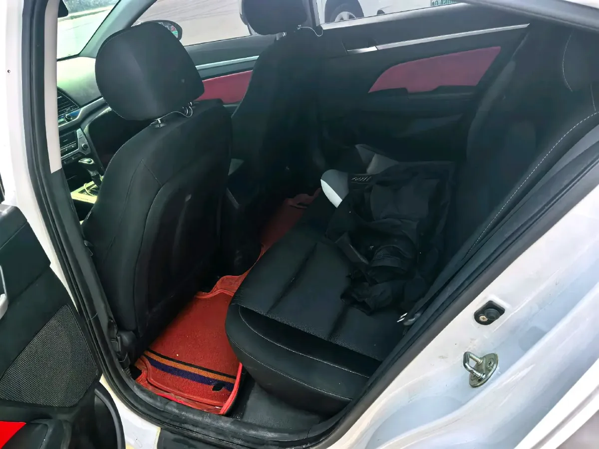 2016 Hyundai Elantra 1.6L 130HP L4 6AT,autocango,china used car exporter,china ev exporter,chinese used car exporter,chinese used ev exporter