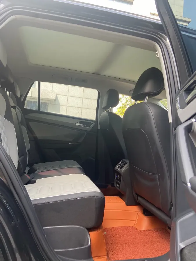 2023 Volkswagen Tayron 2.0T 220HP L4 7DCT,autocango,china used car exporter,china ev exporter,chinese used car exporter,chinese used ev exporter