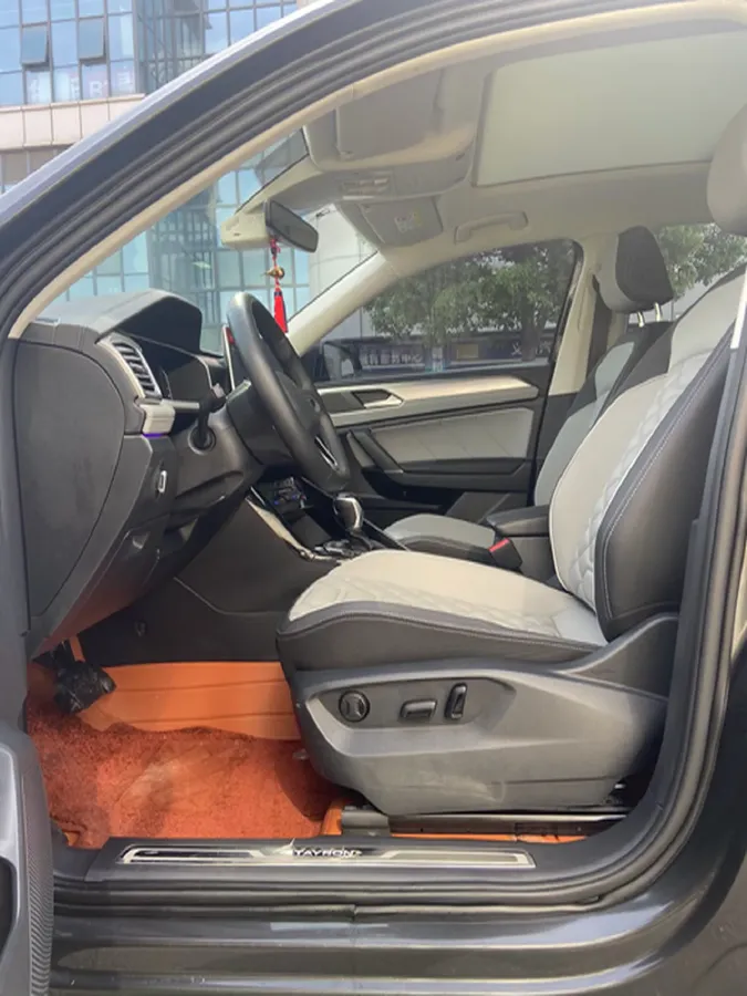 2023 Volkswagen Tayron 2.0T 220HP L4 7DCT,autocango,china used car exporter,china ev exporter,chinese used car exporter,chinese used ev exporter