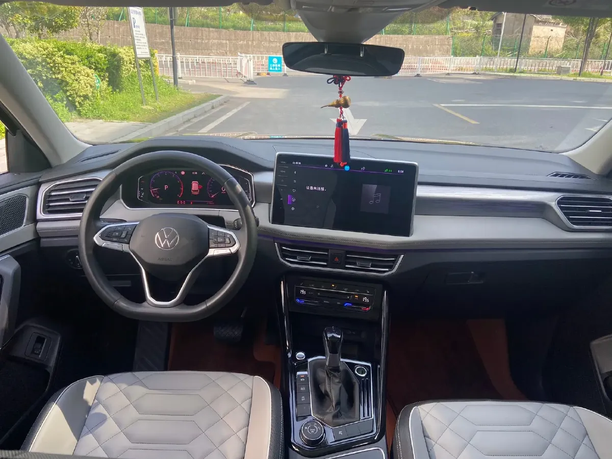 2023 Volkswagen Tayron 2.0T 220HP L4 7DCT,autocango,china used car exporter,china ev exporter,chinese used car exporter,chinese used ev exporter