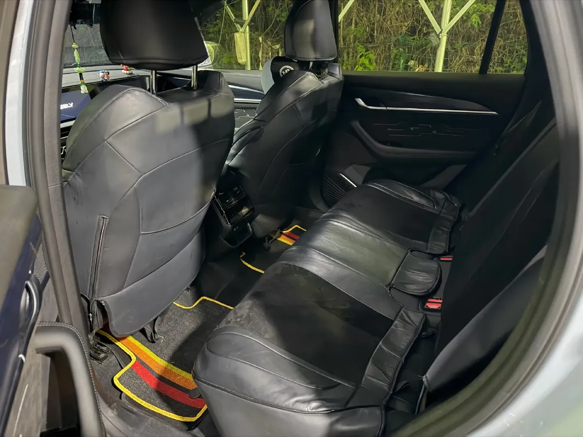 2022 Citroen C5 X 1.6T 175HP L4 8AT,autocango,china used car exporter,china ev exporter,chinese used car exporter,chinese used ev exporter