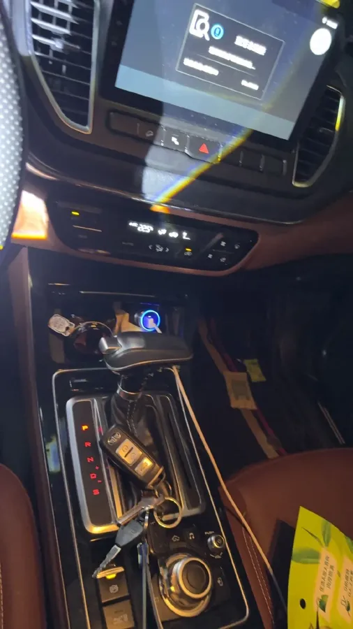 2018 FAW Senia R9 1.2T 143HP L4 5MT,autocango,china used car exporter,china ev exporter,chinese used car exporter,chinese used ev exporter