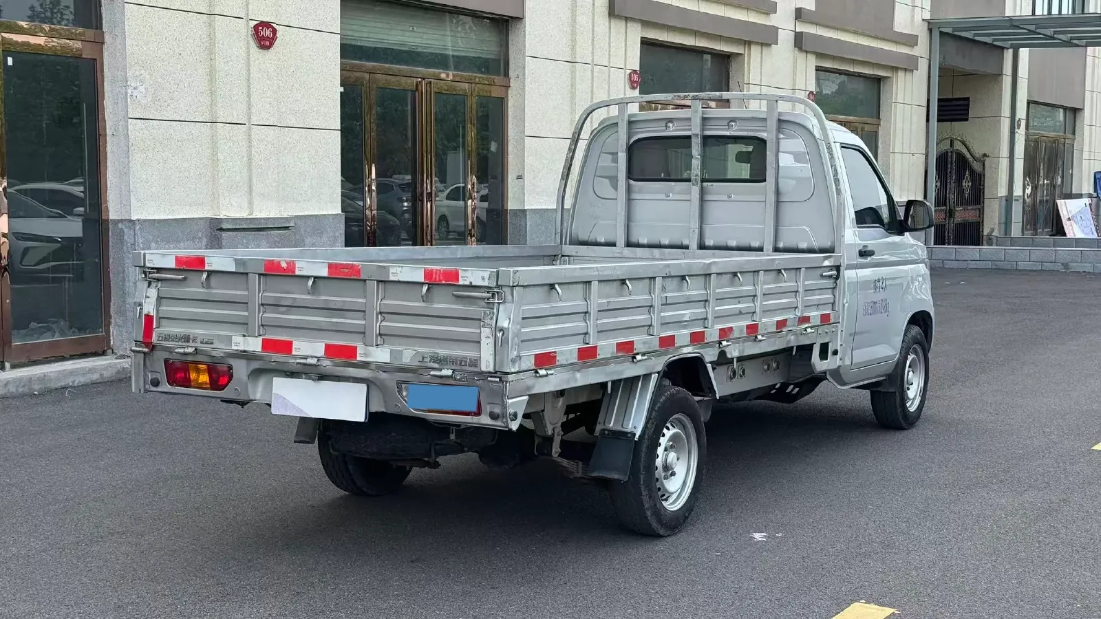 2022 WuLing RongGuang New Truck 1.5L 102HP L4 5MT,autocango,china used car exporter,china ev exporter,chinese used car exporter,chinese used ev exporter