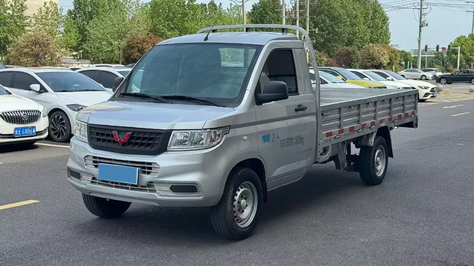 2022 WuLing RongGuang New Truck 1.5L 102HP L4 5MT,autocango,china used car exporter,china ev exporter,chinese used car exporter,chinese used ev exporter