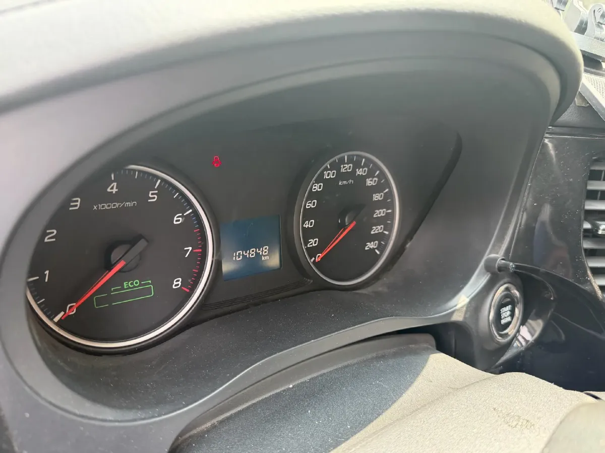 2018 Mitsubishi Outlander 2.0L 166HP L4 CVT,autocango,china used car exporter,china ev exporter,chinese used car exporter,chinese used ev exporter