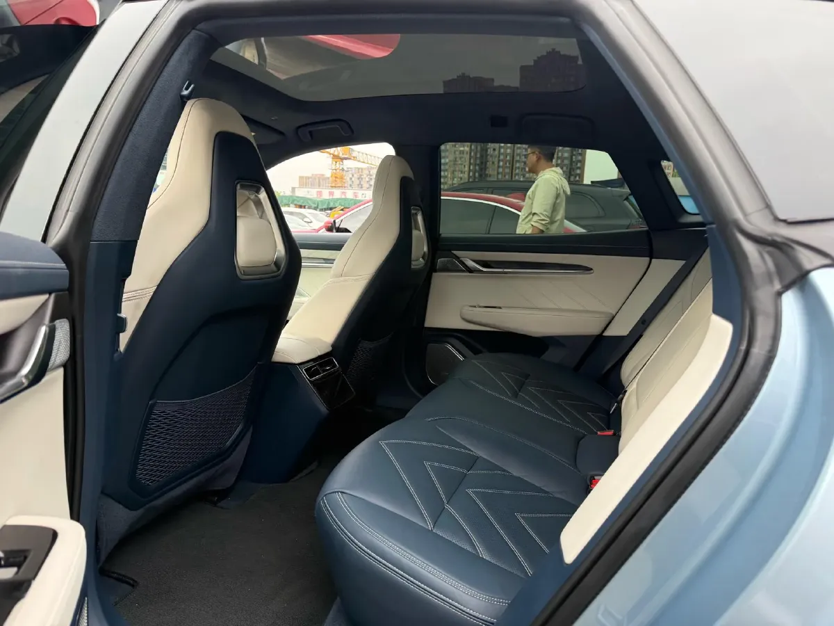 2021 Zeekr 001 BEV 100KWH,autocango,china used car exporter,china ev exporter,chinese used car exporter,chinese used ev exporter