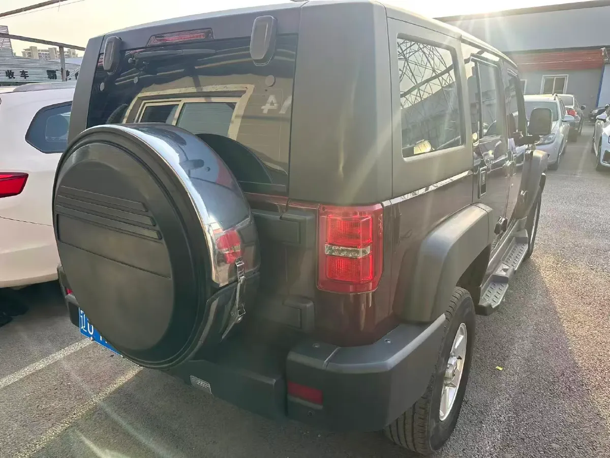 2016 Beijing BJ40 2.3T 250HP L4 6AT,autocango,china used car exporter,china ev exporter,chinese used car exporter,chinese used ev exporter