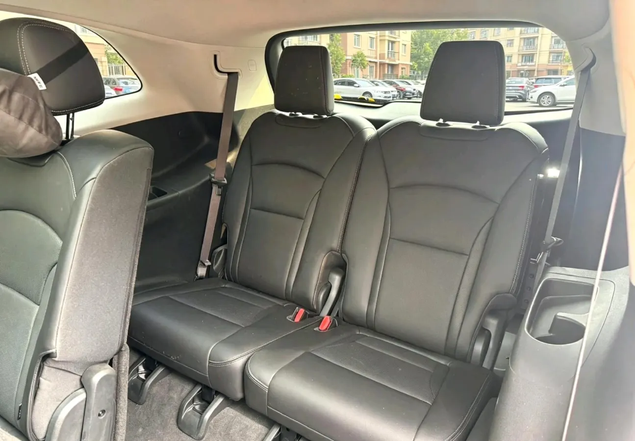 2022 Buick Enclave 2.0T 237HP L4 9AT,autocango,china used car exporter,china ev exporter,chinese used car exporter,chinese used ev exporter