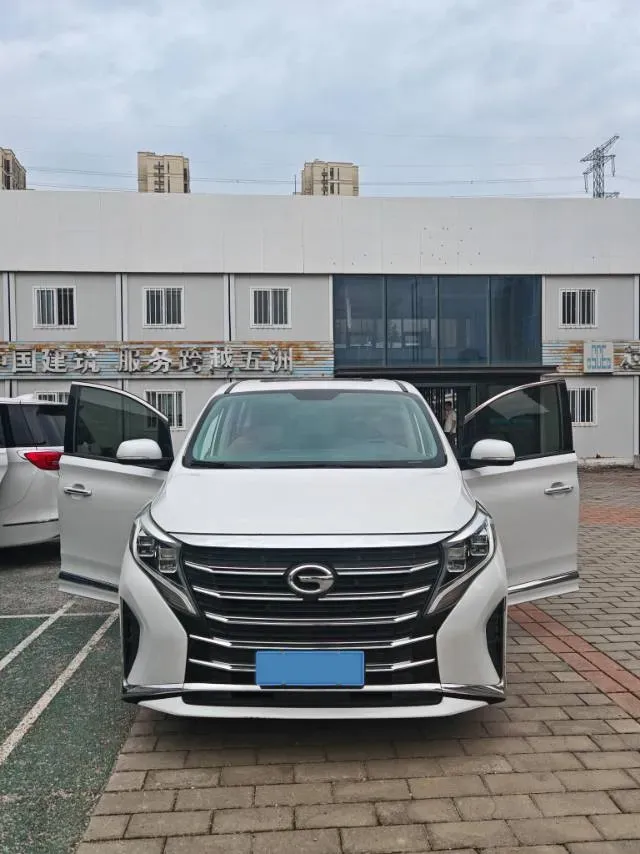 2021 GAC Trumpchi M8 2.0T 252HP L4 8AT,autocango,china used car exporter,china ev exporter,chinese used car exporter,chinese used ev exporter