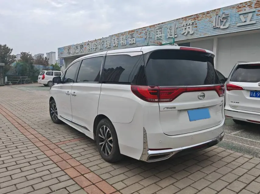 2021 GAC Trumpchi M8 2.0T 252HP L4 8AT,autocango,china used car exporter,china ev exporter,chinese used car exporter,chinese used ev exporter