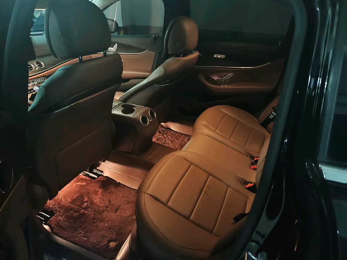 2020 Mercedes-Benz E Class 1.5T 184HP L4 9AT,autocango,china used car exporter,china ev exporter,chinese used car exporter,chinese used ev exporter