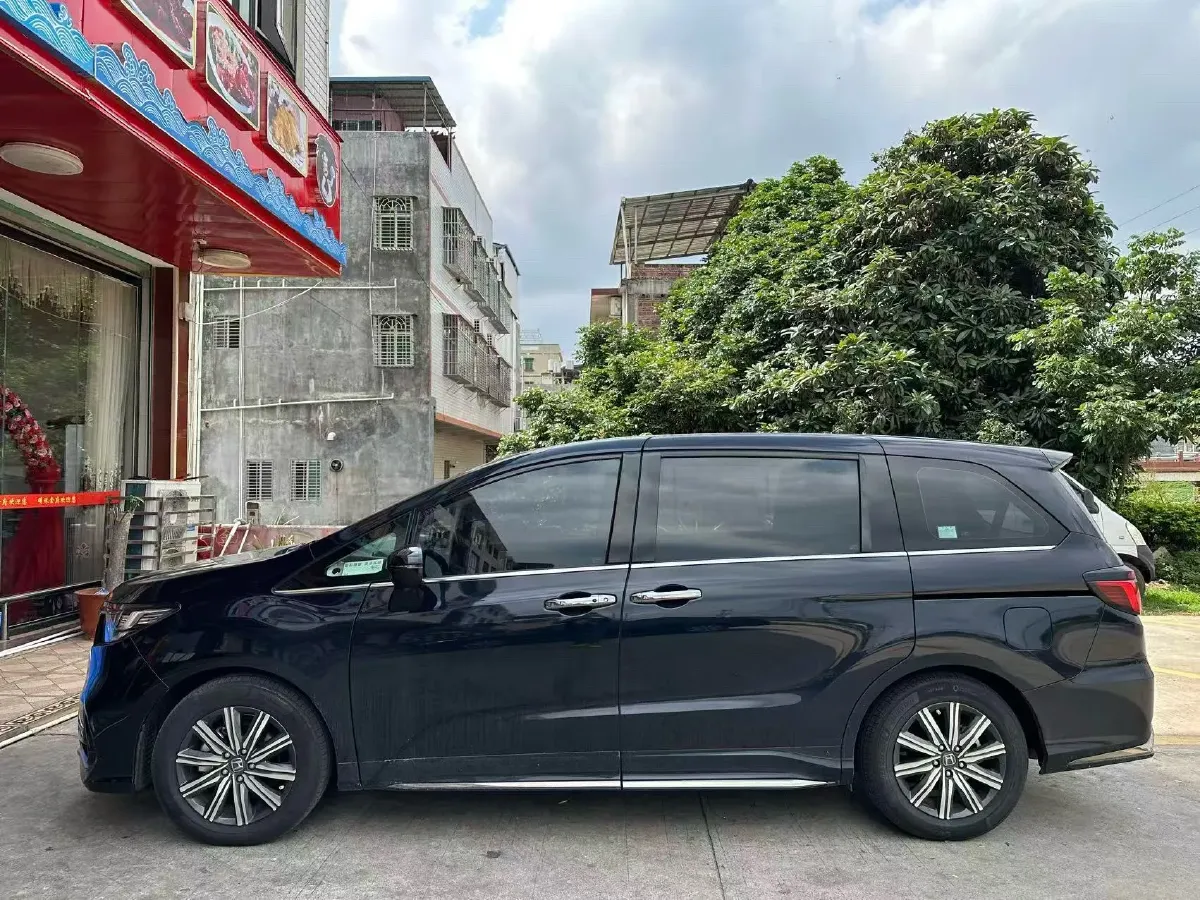 2024 Honda Odyssey 2.0L 146HP L4 E-CVT Hybrid,autocango,china used car exporter,china ev exporter,chinese used car exporter,chinese used ev exporter
