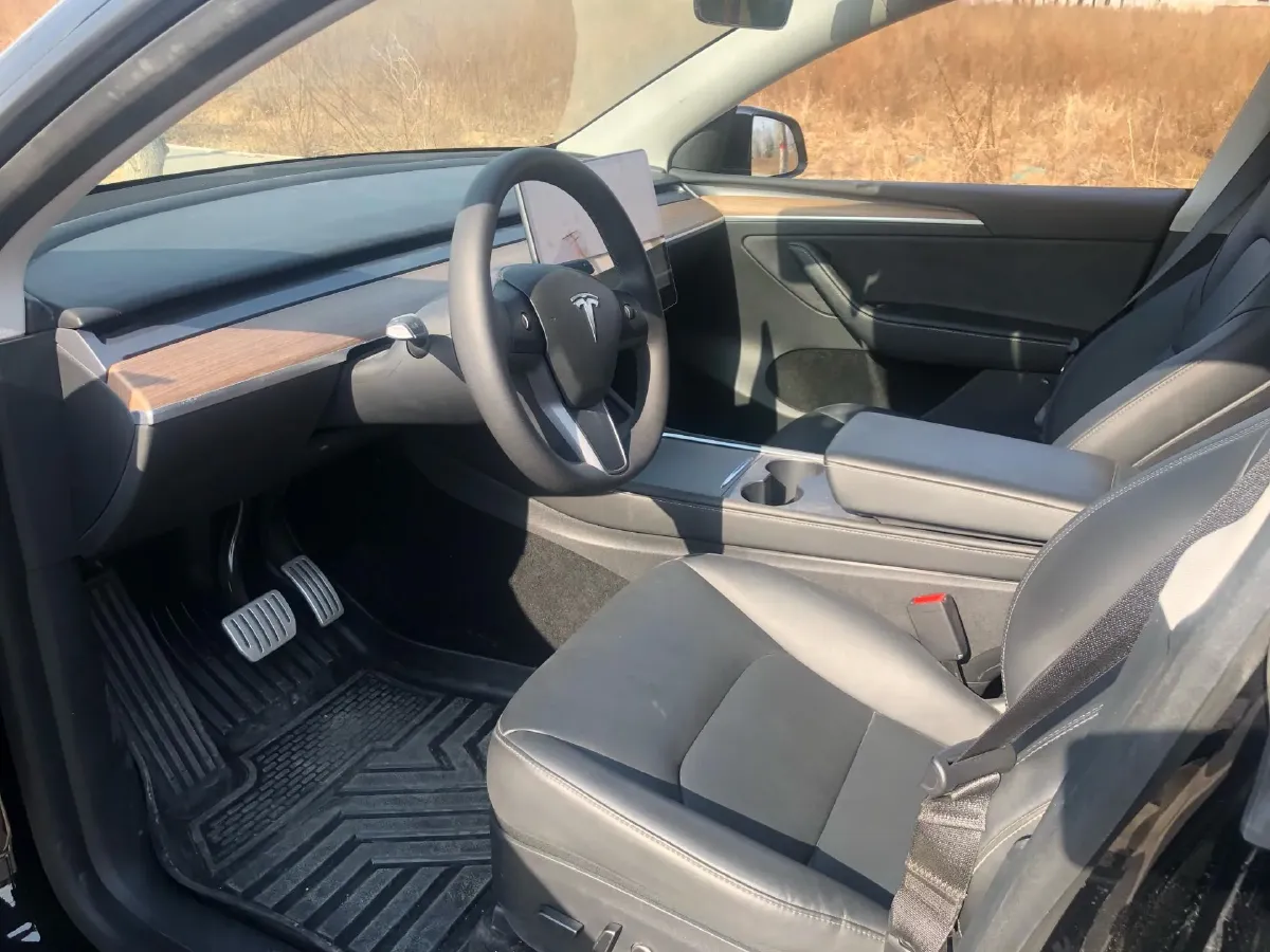 2021 MINI COUNTRYMAN 1.5T 136HP L3 8AT,autocango,china used car exporter,china ev exporter,chinese used car exporter,chinese used ev exporter