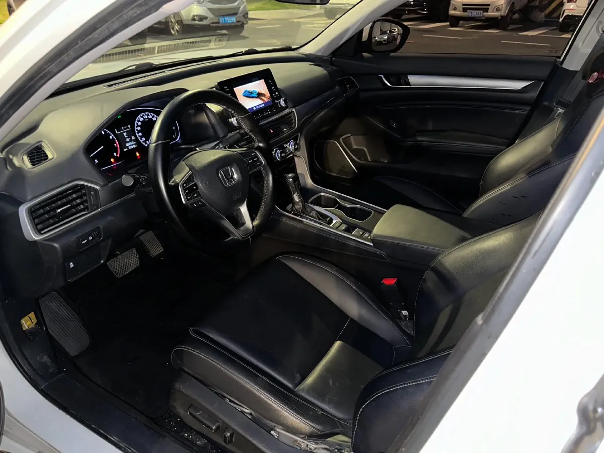 2018 Honda Accord 1.5T 194HP L4 CVT,autocango,china used car exporter,china ev exporter,chinese used car exporter,chinese used ev exporter