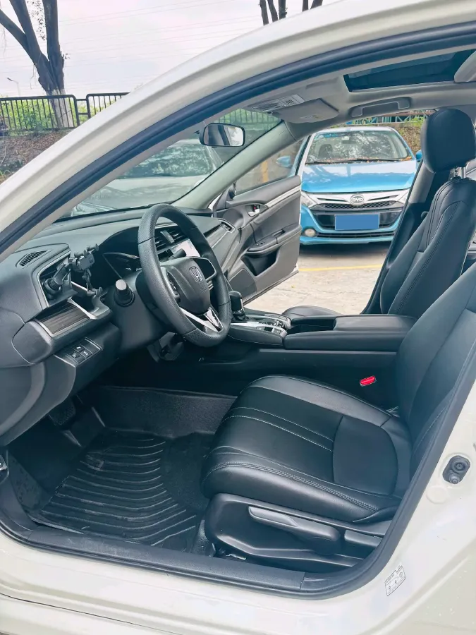 2019 Honda Civic 1.5T 177HP L4 CVT,autocango,china used car exporter,china ev exporter,chinese used car exporter,chinese used ev exporter