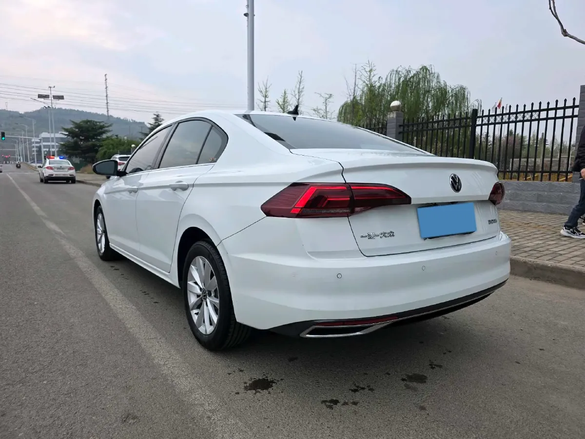 2020 Volkswagen Bora 1.5L 113HP L4 6AT,autocango,china used car exporter,china ev exporter,chinese used car exporter,chinese used ev exporter