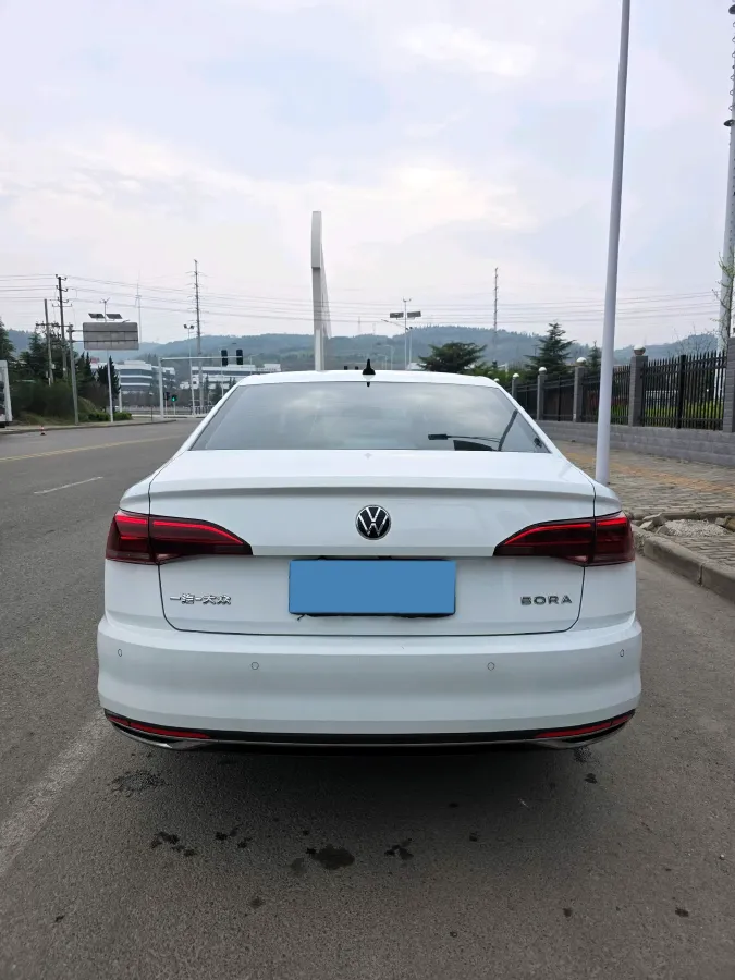 2020 Volkswagen Bora 1.5L 113HP L4 6AT,autocango,china used car exporter,china ev exporter,chinese used car exporter,chinese used ev exporter