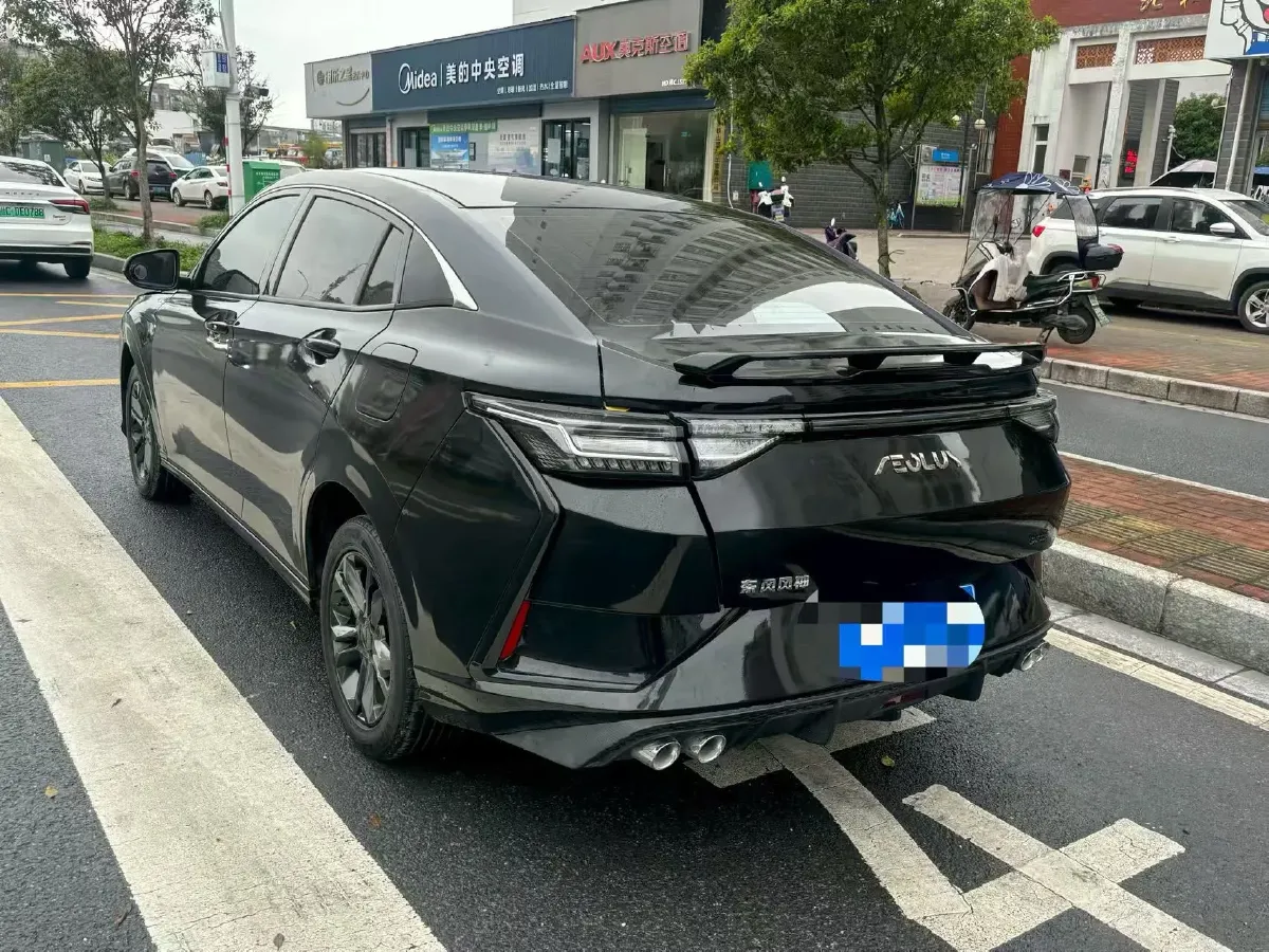 2023 DongFeng Aeolus YiXuan 1.5L 125HP L4 6DCT,autocango,china used car exporter,china ev exporter,chinese used car exporter,chinese used ev exporter