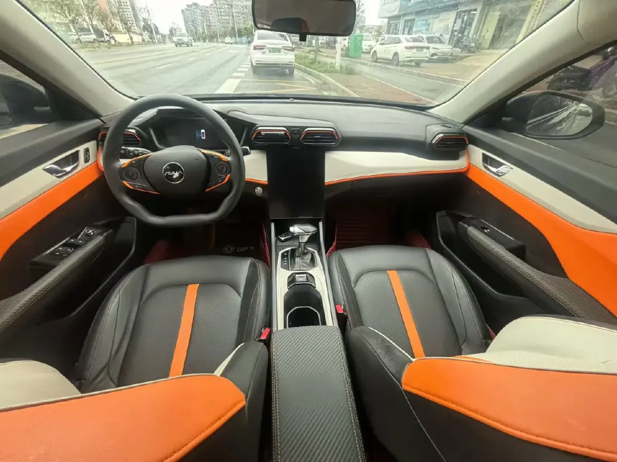 2023 DongFeng Aeolus YiXuan 1.5L 125HP L4 6DCT,autocango,china used car exporter,china ev exporter,chinese used car exporter,chinese used ev exporter