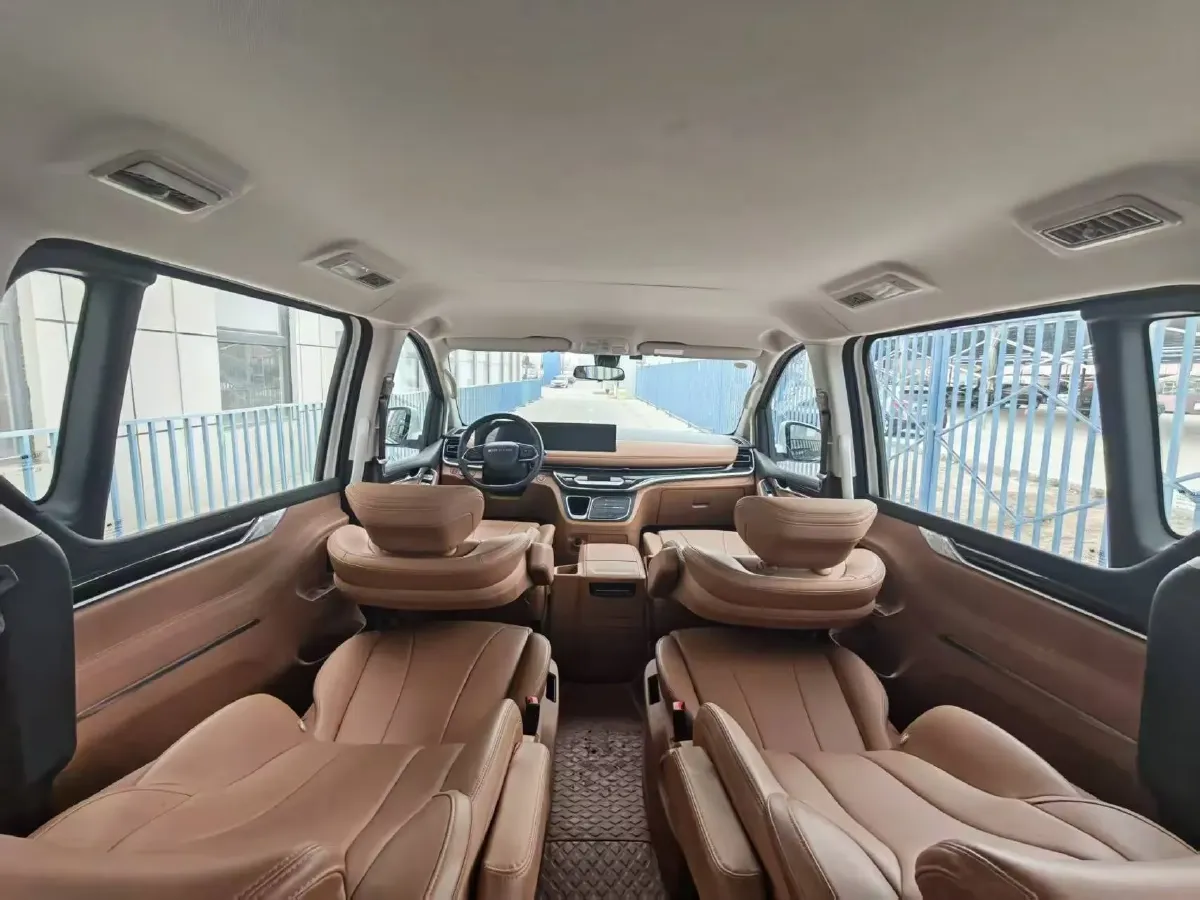 2025 MAXUS G10 2.0T 261HP L4 8AT,autocango,china used car exporter,china ev exporter,chinese used car exporter,chinese used ev exporter