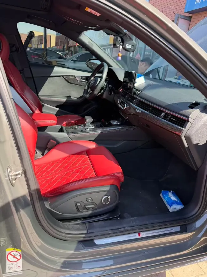 2023 Audi S4 3.0T 354HP V6 8AT,autocango,china used car exporter,china ev exporter,chinese used car exporter,chinese used ev exporter