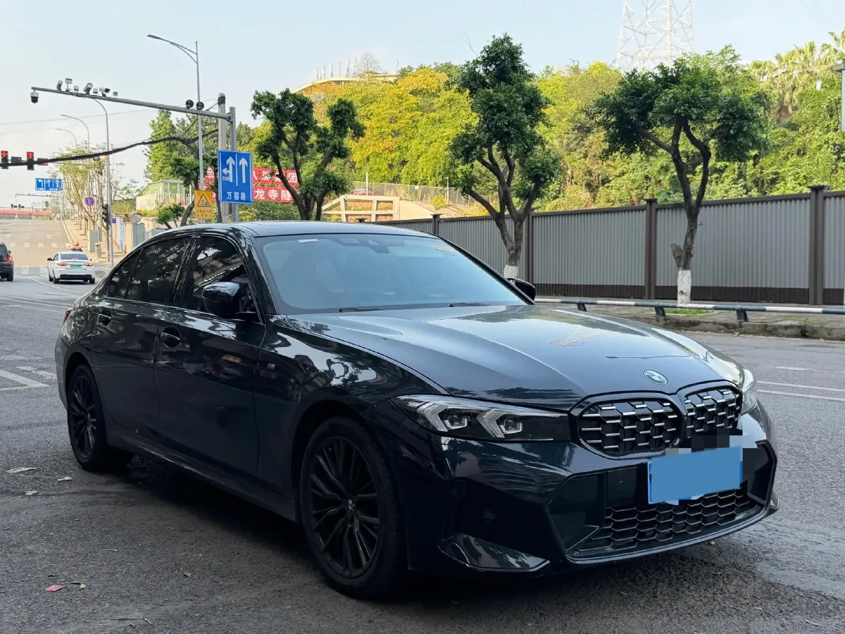 2024 BMW 3 Series 2.0T 184HP L4 8AT,autocango,china used car exporter,china ev exporter,chinese used car exporter,chinese used ev exporter