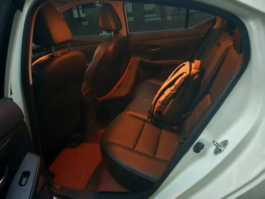 2021 Nissan Sylphy 1.6L 135HP L4 CVT,autocango,china used car exporter,china ev exporter,chinese used car exporter,chinese used ev exporter