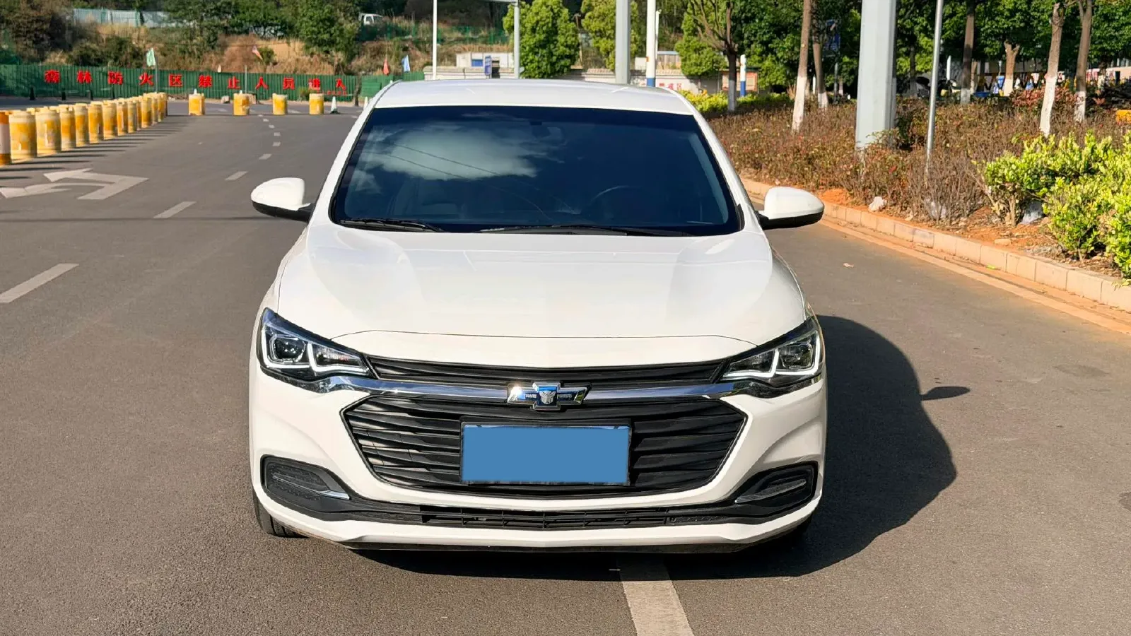 2022 Chevrolet Monza 1.5L 113HP L4 6AT,autocango,china used car exporter,china ev exporter,chinese used car exporter,chinese used ev exporter